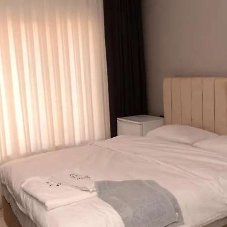 New Sirius Hotel *